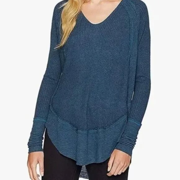 Free People Catalina blue thermal oversized long sleeved top size Small - Picture 2 of 9